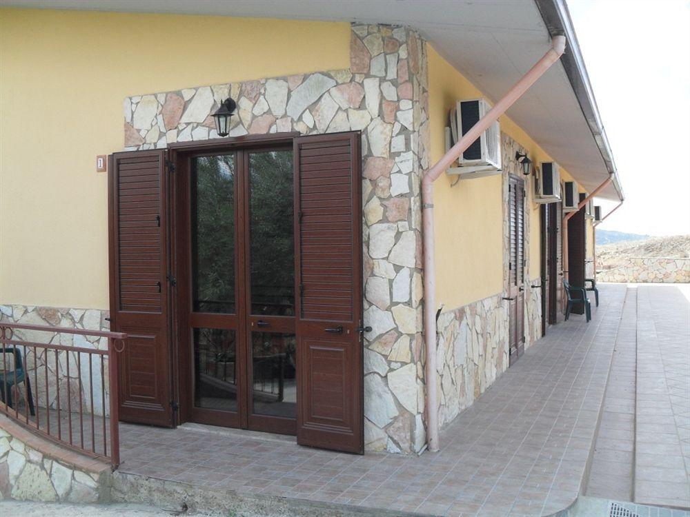 Agriturismo La Targa Buonfornello Dış mekan fotoğraf