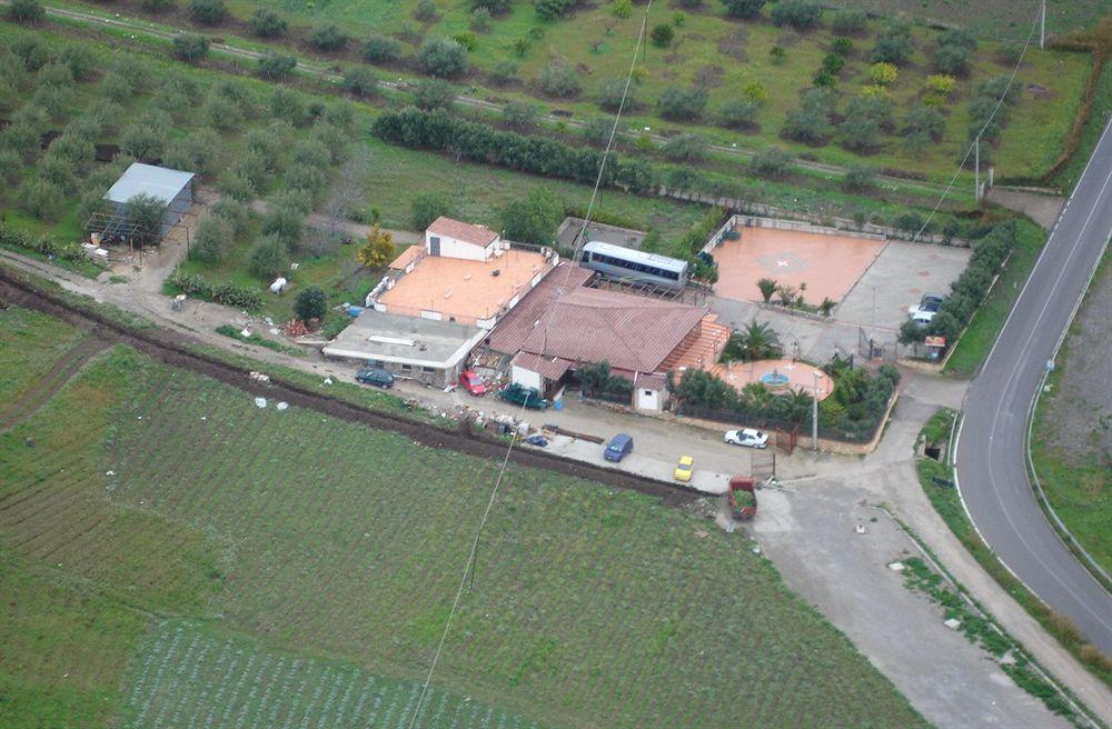 Agriturismo La Targa Buonfornello Dış mekan fotoğraf