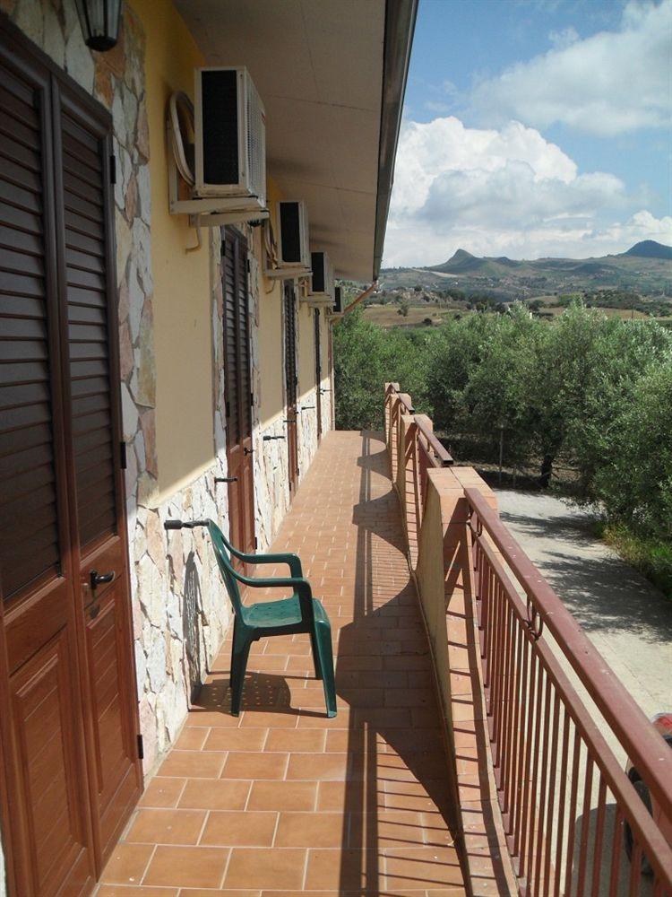 Agriturismo La Targa Buonfornello Dış mekan fotoğraf