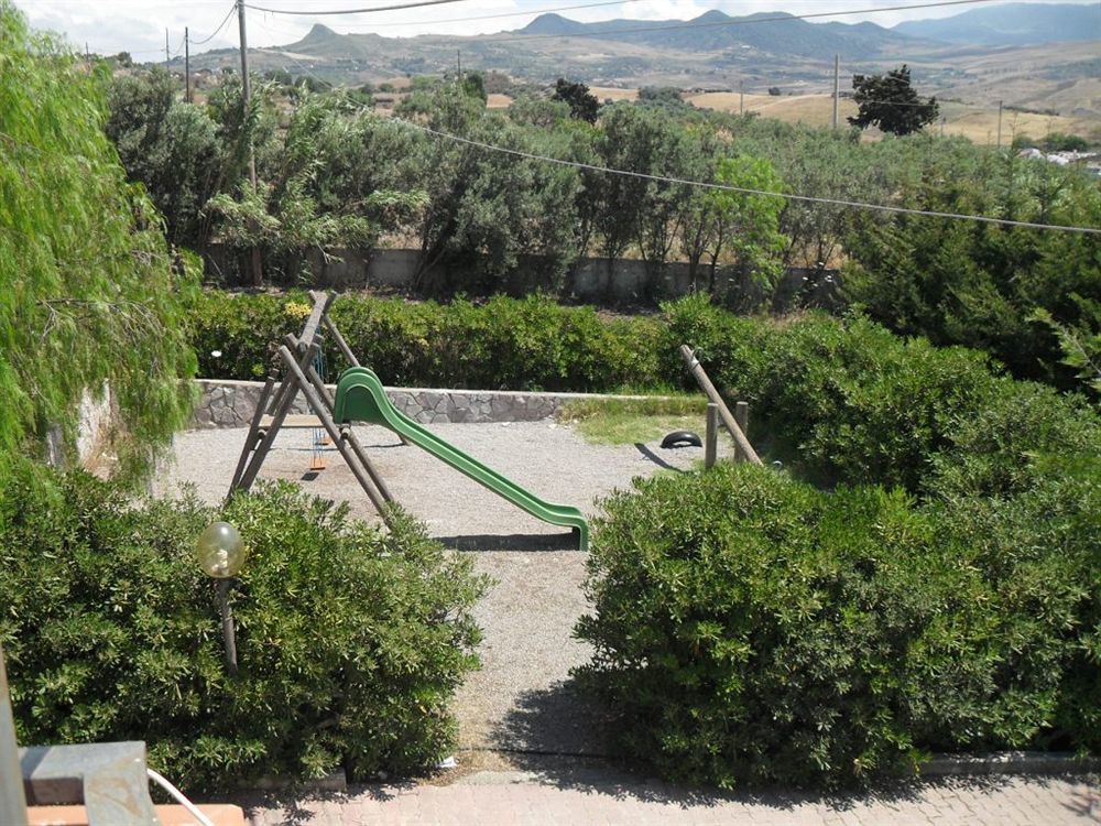 Agriturismo La Targa Buonfornello Dış mekan fotoğraf