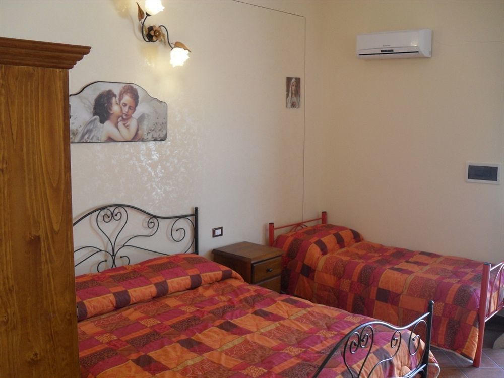 Agriturismo La Targa Buonfornello Dış mekan fotoğraf